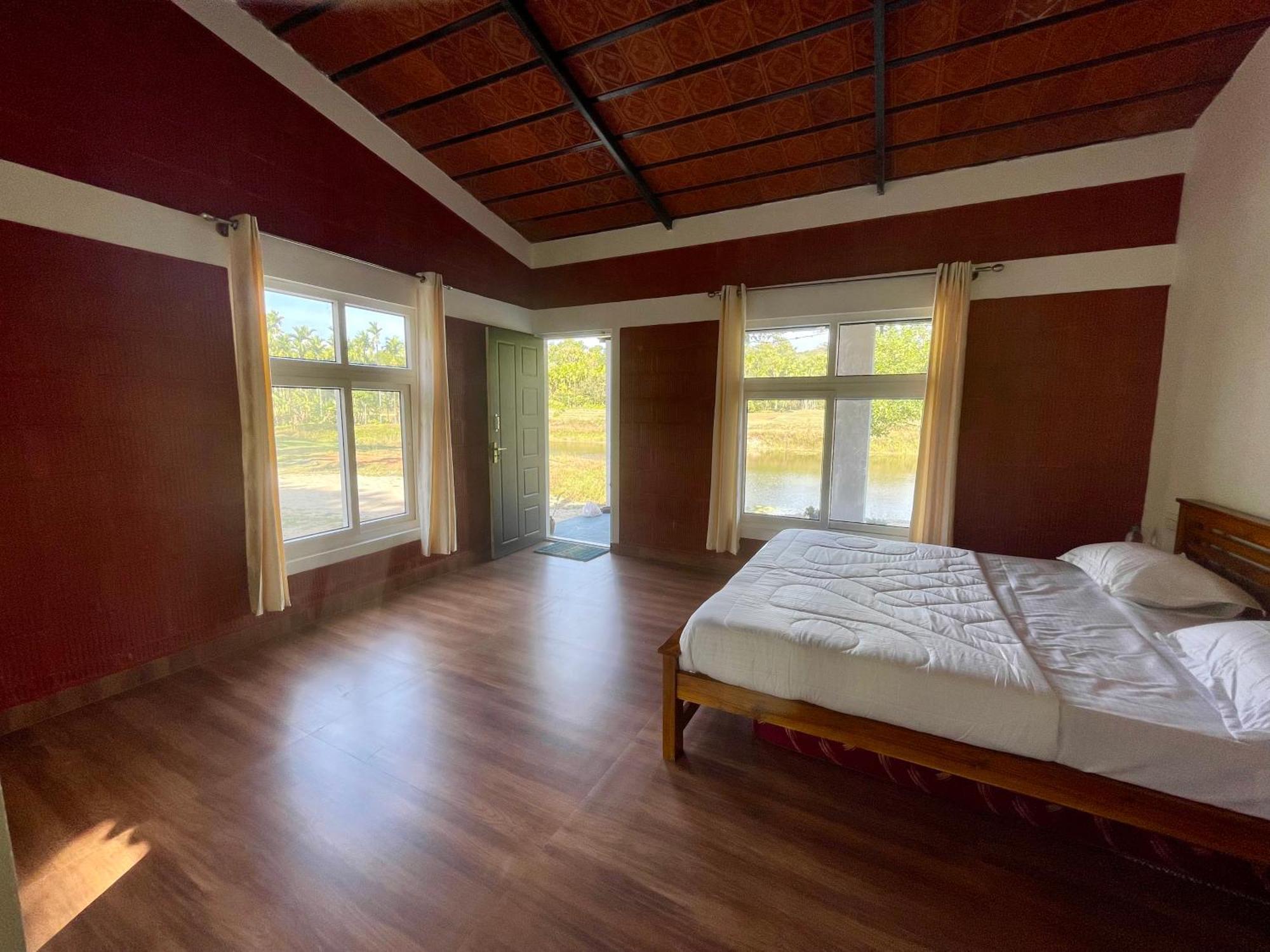 Lake Ripples - Farmstay & Camping Ponnampet Extérieur photo